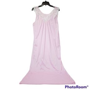 •Vintage night gown 51" long pink ruffle sleeve embroidered rose floral